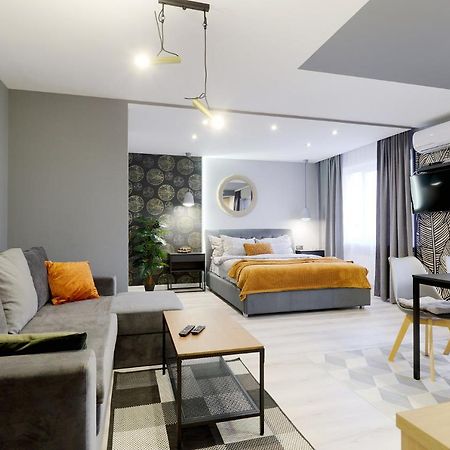 New Apart Lesi Ukrainky Blvd And Olimpiyska And Kreshchatyk And Manhattan City With Parking Киев Екстериор снимка