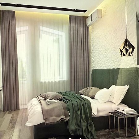 New Apart Lesi Ukrainky Blvd And Olimpiyska And Kreshchatyk And Manhattan City With Parking Киев Екстериор снимка