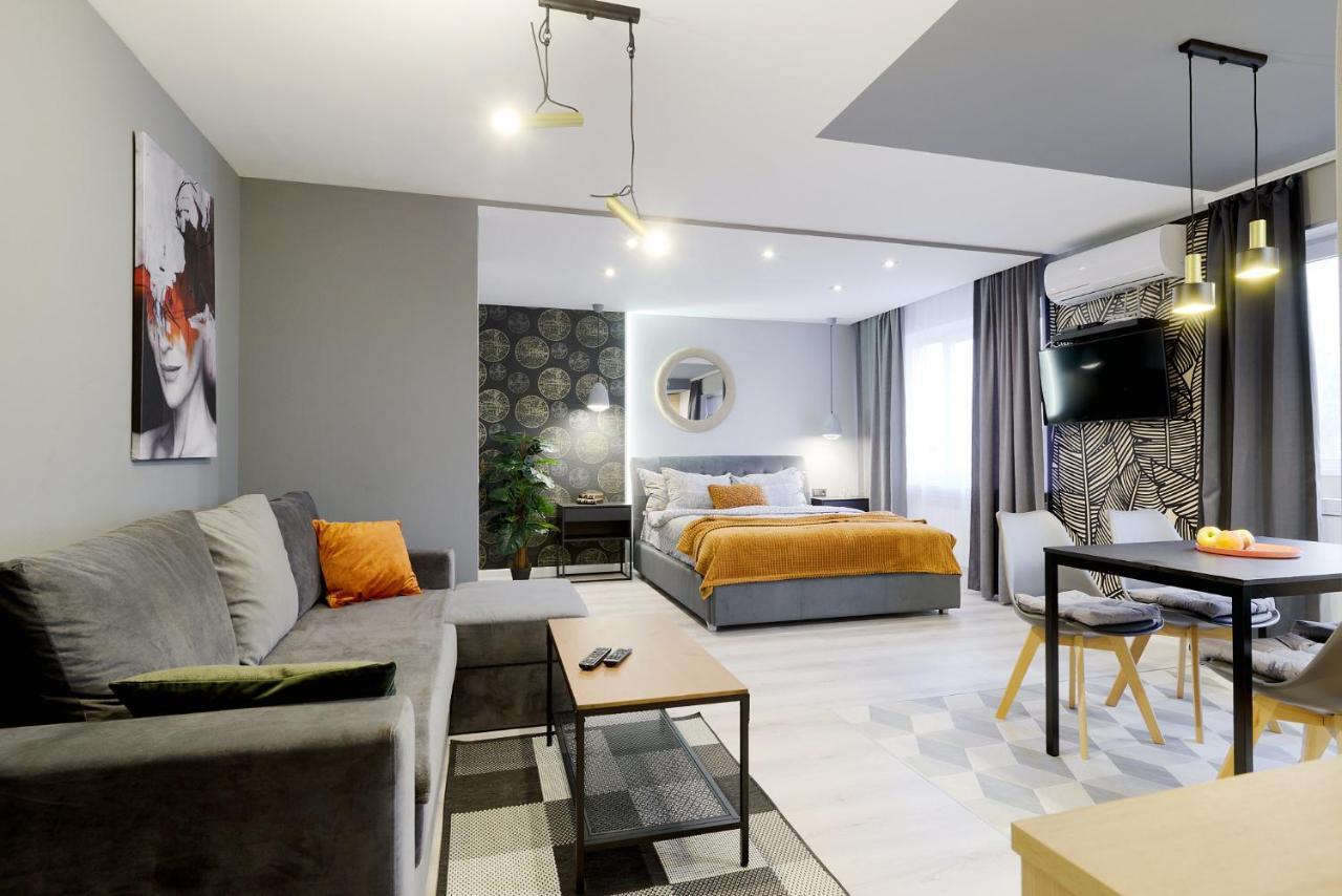 New Apart Lesi Ukrainky Blvd And Olimpiyska And Kreshchatyk And Manhattan City With Parking Киев Екстериор снимка