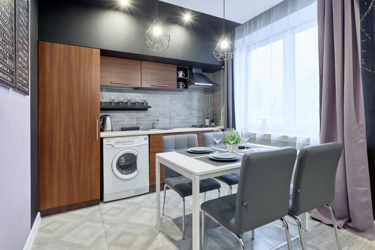 New Apart Lesi Ukrainky Blvd And Olimpiyska And Kreshchatyk And Manhattan City With Parking Киев Екстериор снимка