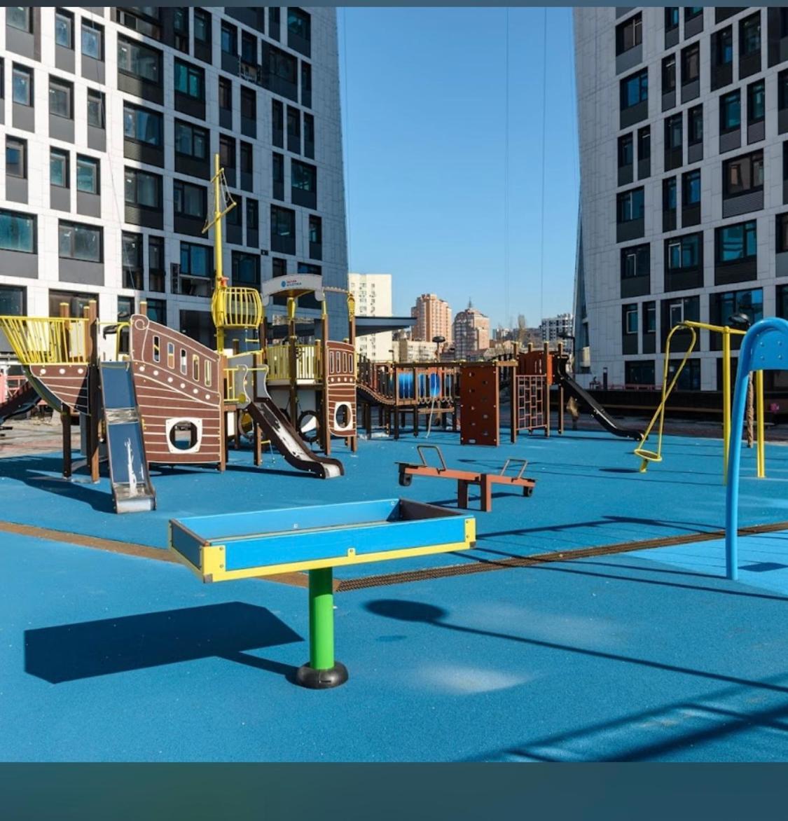 New Apart Lesi Ukrainky Blvd And Olimpiyska And Kreshchatyk And Manhattan City With Parking Киев Екстериор снимка